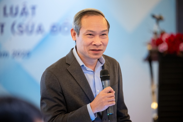 Đại biểu Quốc hội Phan Đức Hiếu: "Đ&aacute;nh th&ecirc;m thuế nữa th&igrave; doanh nghiệp gẫy lưng"- Ảnh 2.