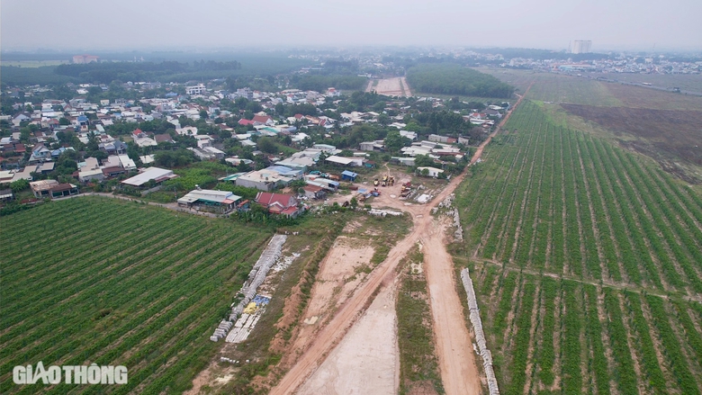 Đồng Nai: Quá hẹn bàn giao, 8% mặt bằng cao tốc Biên Hoà vẫn vướng mắc- Ảnh 3. Đồng Nai: Quá hẹn bàn giao, 8% mặt bằng cao tốc Biên Hoà vẫn vướng mắc- Ảnh 3.