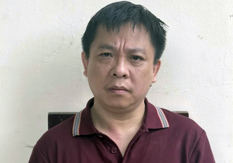 Gi&aacute;m đốc C&ocirc;ng ty V&agrave;ng Ph&uacute; Cường chuyển tr&aacute;i ph&eacute;p hơn 425 triệu USD qua bi&ecirc;n giới- Ảnh 1.