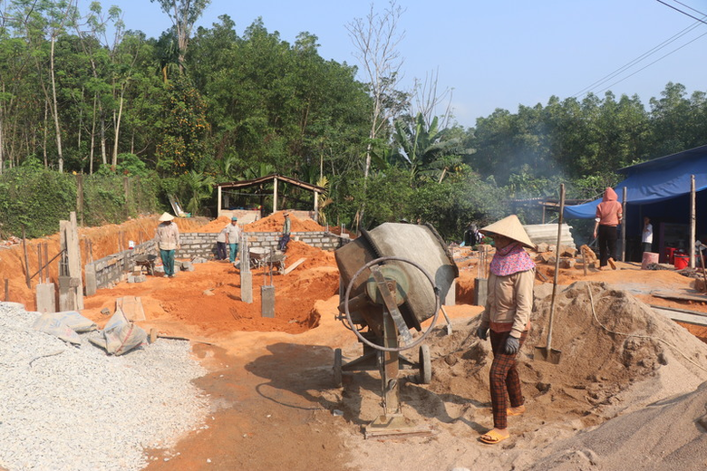 B&igrave;nh Định: An Nhơn về đ&iacute;ch x&oacute;a nh&agrave; tạm, chạm ước mơ an cư cho người ngh&egrave;o- Ảnh 2.