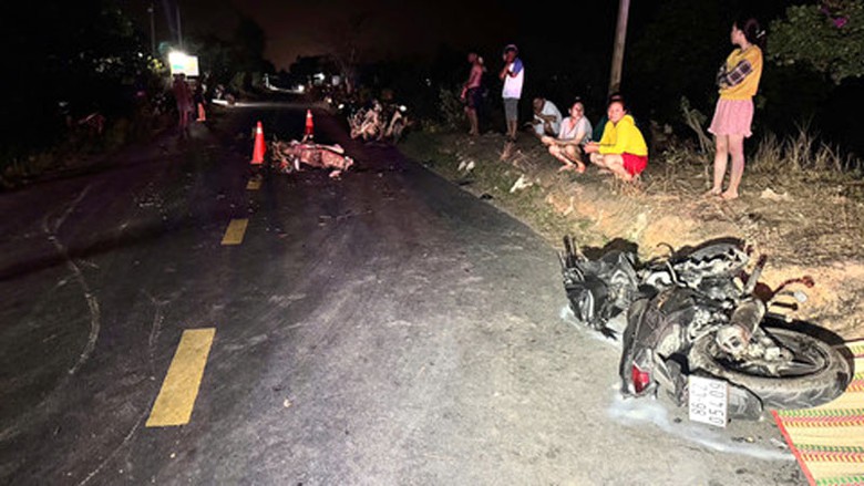 Hiện trường vụ tai nạn khiến ba người thương vong - Ảnh: L&ecirc; Long.