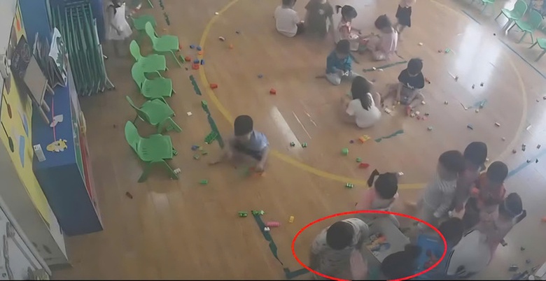 X&aacute;c minh nghi vấn c&ocirc; gi&aacute;o bạo h&agrave;nh trẻ mầm non ở Bắc Ninh- Ảnh 1.