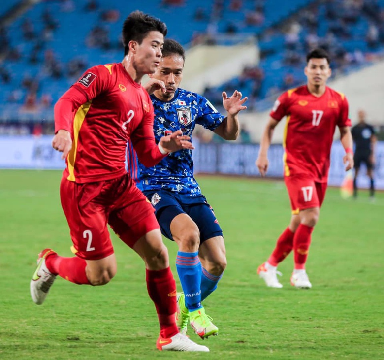 Ho&agrave;ng Đức, Quang Hải v&agrave; Duy Mạnh chuẩn bị đối đầu MU- Ảnh 1.