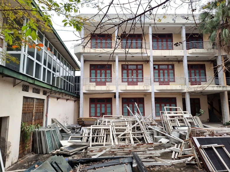 Loạt trụ sở bỏ hoang tr&ecirc;n đất v&agrave;ng quận H&agrave; Đ&ocirc;ng sẽ được xử l&yacute; ra sao?- Ảnh 6.