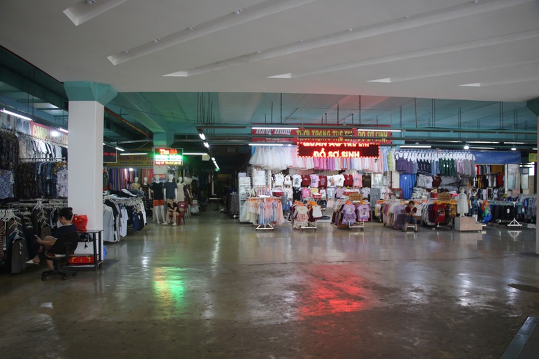 Cảnh hoang tàn trong khu chợ lớn nhất trung tâm Thái Nguyên- Ảnh 6. Cảnh hoang tàn trong khu chợ lớn nhất trung tâm Thái Nguyên- Ảnh 6.