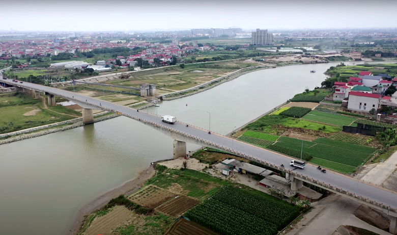 Những c&acirc;y cầu trăm tỷ bắc qua s&ocirc;ng Cầu nối Bắc Ninh - Bắc Giang- Ảnh 1.