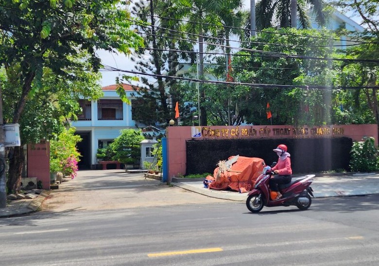 C&ocirc;ng ty Cấp tho&aacute;t nước Quảng Nam b&aacute;o lỗ 51 tỷ, tỉnh chỉ đạo r&agrave; so&aacute;t lại đơn gi&aacute;- Ảnh 1.