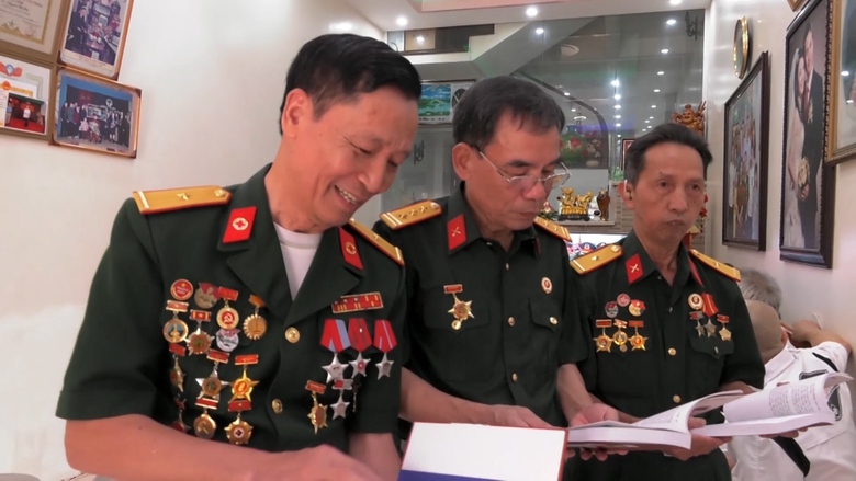 Cựu chiến binh Y&ecirc;n B&aacute;i v&agrave; k&yacute; ức ng&agrave;y 30/4 lịch sử- Ảnh 2.