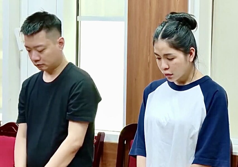 Vì sao Quang Linh Vlogs và Hằng Du Mục bị bắt tạm giam?- Ảnh 2. Vì sao Quang Linh Vlogs và Hằng Du Mục bị bắt tạm giam?- Ảnh 2.