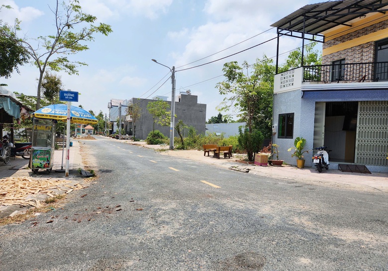 An Giang: Xem x&eacute;t kỷ luật nhiều c&aacute;n bộ tại Long Xuy&ecirc;n v&agrave; Ch&acirc;u Ph&uacute;- Ảnh 2.