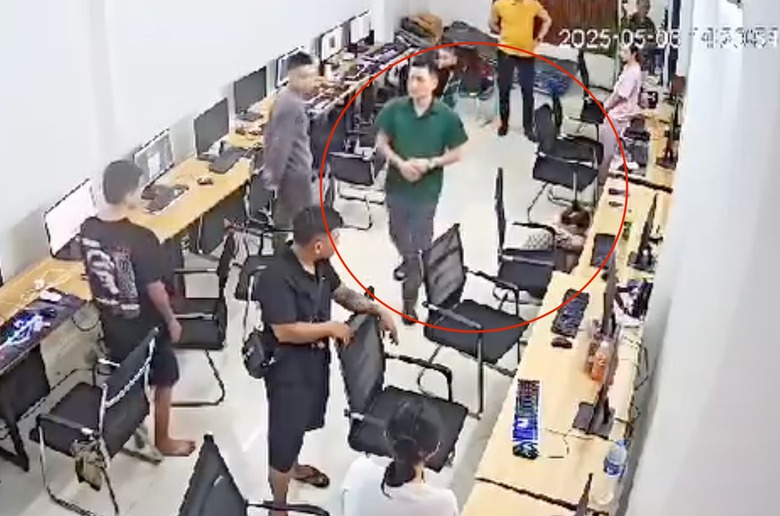 Đ&igrave;nh chỉ c&ocirc;ng t&aacute;c c&aacute;n bộ C&ocirc;ng an phường Dương Nội bị tố đ&aacute;nh người d&acirc;n- Ảnh 1.