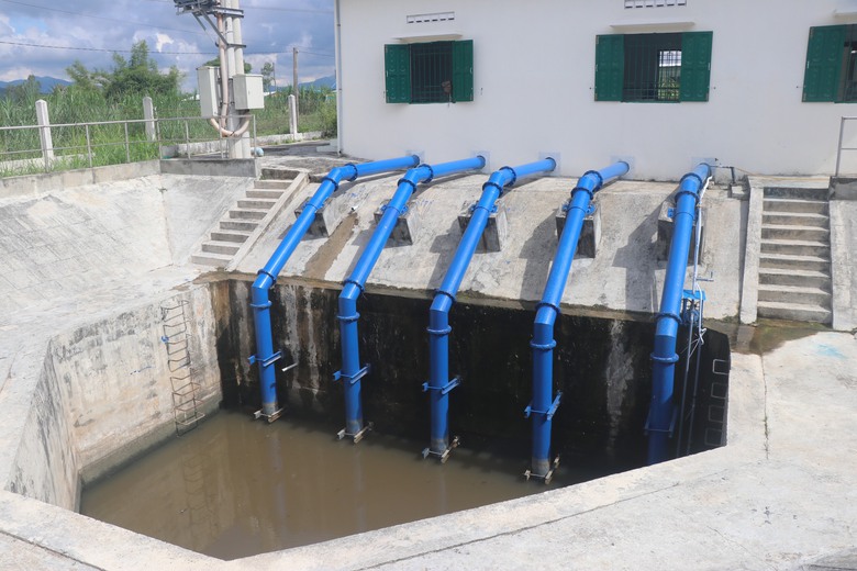 Bình Định: "Hồi sinh" trạm bơm bỏ hoang nhiều năm, nước về tận chân ruộng- Ảnh 2. Bình Định: "Hồi sinh" trạm bơm bỏ hoang nhiều năm, nước về tận chân ruộng- Ảnh 2.