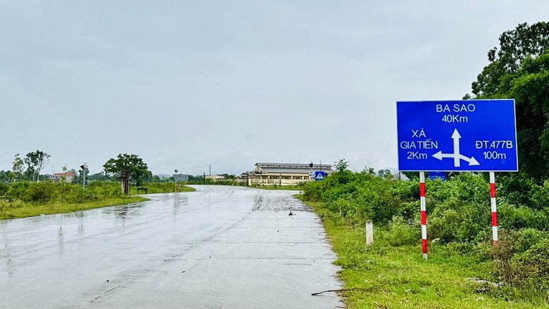 Cận cảnh đường nối B&aacute;i Đ&iacute;nh - Ba Sao gần ngh&igrave;n tỷ đồng- Ảnh 1.