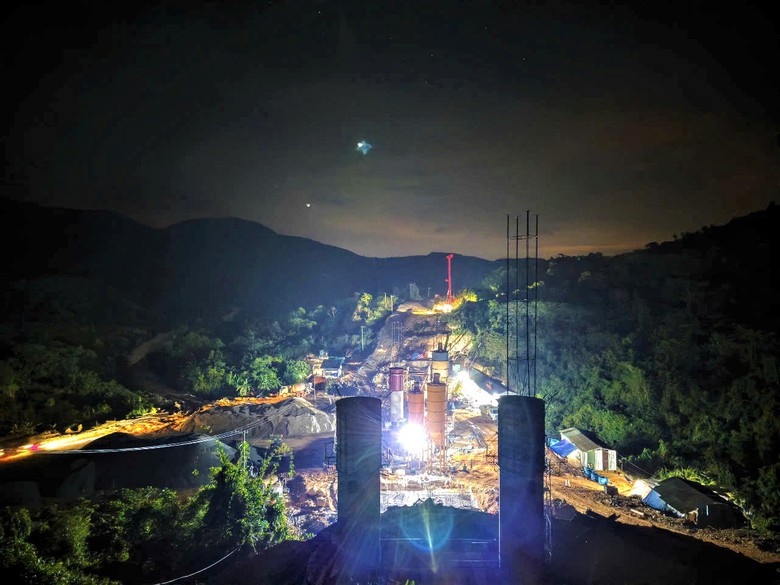 Thi công xuyên rừng, xuyên lễ trên cao tốc Khánh Hòa - Buôn Ma Thuột- Ảnh 8. Thi công xuyên rừng, xuyên lễ trên cao tốc Khánh Hòa - Buôn Ma Thuột- Ảnh 8.