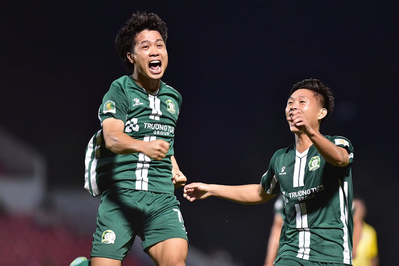 C&ocirc;ng Phượng c&oacute; thể l&agrave; &ldquo;con dao&rdquo; cắt đứt giấc mơ l&ecirc;n hạng của B&igrave;nh Phước- Ảnh 2.