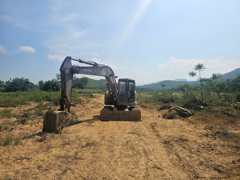 B&igrave;nh Định: Kiến nghị xử l&yacute; c&aacute;c đối tượng cản trở khai th&aacute;c mỏ c&aacute;t hợp ph&aacute;p- Ảnh 4.