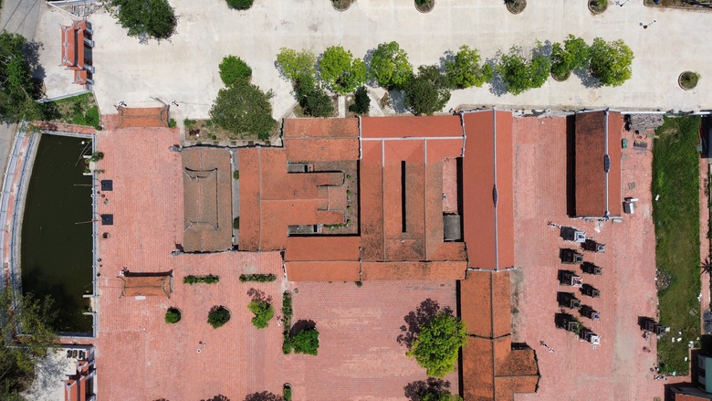 Chi&ecirc;m ngưỡng vẻ đẹp cổ k&iacute;nh của ch&ugrave;a Trăm Gian ở huyện Nam S&aacute;ch- Ảnh 3.