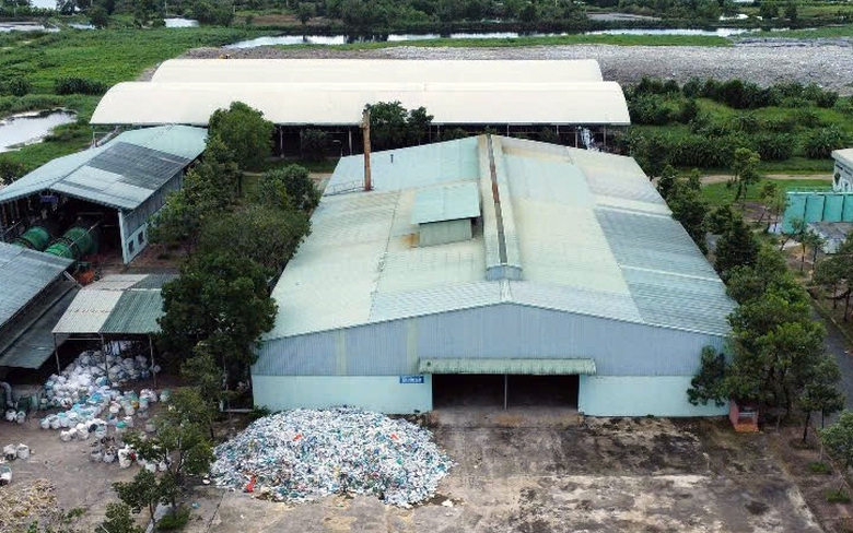 Nh&agrave; m&aacute;y r&aacute;c đ&oacute;ng cửa, Sở N&ocirc;ng nghiệp v&agrave; M&ocirc;i trường C&agrave; Mau n&oacute;i g&igrave;?