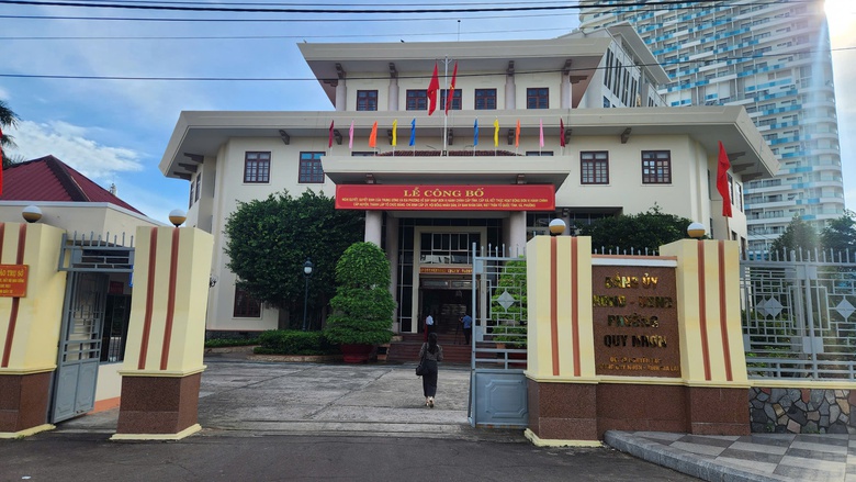 Người d&acirc;n, c&aacute;n bộ phấn khởi, chung kỳ vọng tỉnh mới "hợp lực vươn xa"- Ảnh 1.