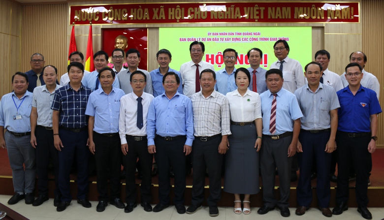 Quảng Ng&atilde;i ho&agrave;n th&agrave;nh tiếp nhận c&aacute;c Ban Quản l&yacute; dự &aacute;n x&acirc;y dựng cấp huyện- Ảnh 2.