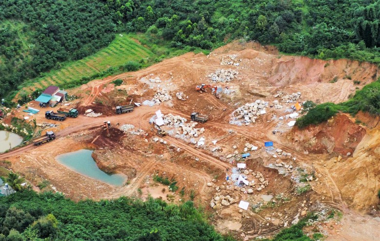 L&acirc;m Đồng chỉ đạo đấu gi&aacute; quyền khai th&aacute;c kho&aacute;ng sản, chống thất thu ng&acirc;n s&aacute;ch- Ảnh 1.