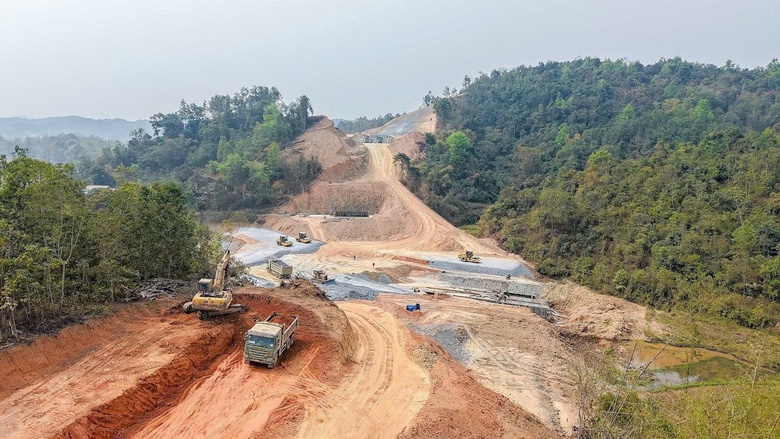 Cam kết thông xe trong năm 2025, cao tốc Đồng Đăng - Trà Lĩnh đã làm được những gì?- Ảnh 1. Cam kết thông xe trong năm 2025, cao tốc Đồng Đăng - Trà Lĩnh đã làm được những gì?- Ảnh 1.