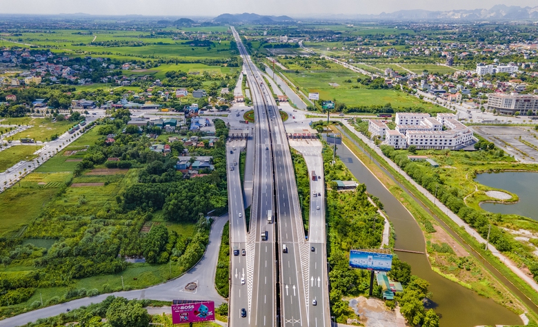 Từ 26/7, điều chỉnh tạm thời phương &aacute;n tổ chức giao th&ocirc;ng cao tốc Cầu Giẽ - Ninh B&igrave;nh- Ảnh 1.