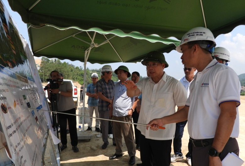 Lạng Sơn: Xử l&yacute; dứt điểm giải ph&oacute;ng mặt bằng cao tốc Hữu Nghị - Chi Lăng trong th&aacute;ng 8- Ảnh 1.