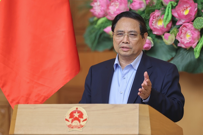 Thủ tướng: Quyết liệt đưa ch&iacute;nh quyền hai cấp vận h&agrave;nh trơn tru, hiệu quả- Ảnh 1.