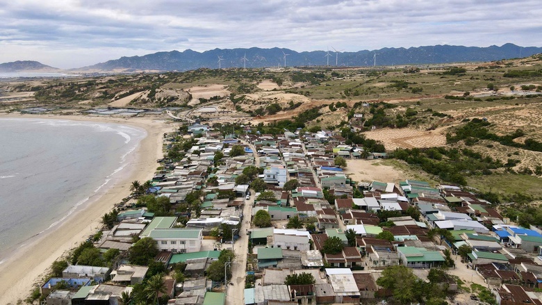 Ho&agrave;n th&agrave;nh giải ph&oacute;ng mặt bằng dự &aacute;n Điện hạt nh&acirc;n Ninh Thuận 1 trong năm 2025- Ảnh 1.