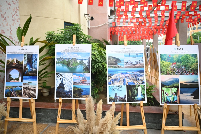 Khơi dậy h&agrave;o kh&iacute; d&acirc;n tộc qua triển l&atilde;m đặc biệt từ t&agrave;i liệu lưu trữ quốc gia- Ảnh 4.