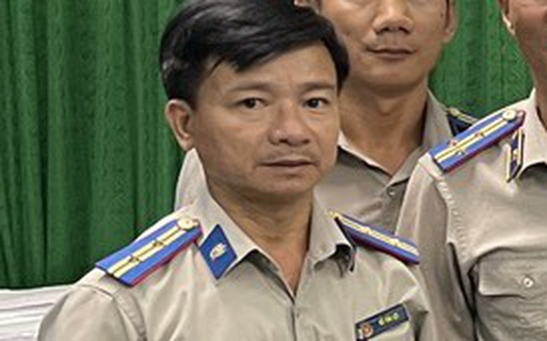 Khởi tố chấp h&agrave;nh vi&ecirc;n thi h&agrave;nh &aacute;n ở Quảng Ng&atilde;i v&igrave; lợi dụng chức vụ