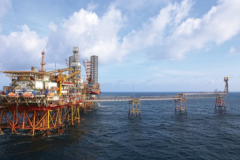 Petrovietnam giữ vững ng&ocirc;i qu&aacute;n qu&acirc;n Top 200 doanh nghiệp nộp ng&acirc;n s&aacute;ch lớn nhất Việt Nam- Ảnh 2.