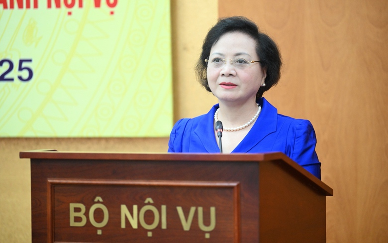 Bộ trưởng Nội vụ gợi &yacute; 5 vấn đề trọng t&acirc;m để cấp x&atilde; vận h&agrave;nh th&ocirc;ng suốt