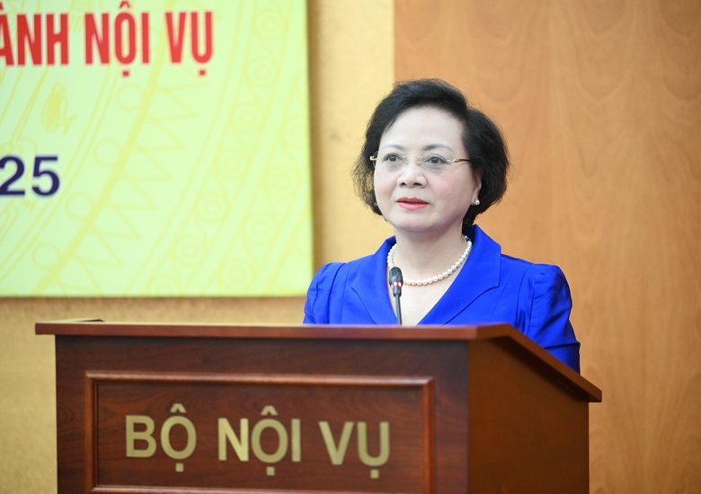 Bộ trưởng Nội vụ gợi &yacute; 5 vấn đề trọng t&acirc;m để cấp x&atilde; vận h&agrave;nh th&ocirc;ng suốt- Ảnh 2.