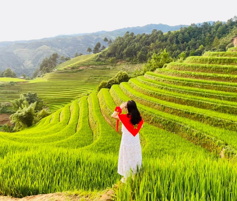 L&agrave;o Cai đ&oacute;n gần 228 ngh&igrave;n lượt kh&aacute;ch dịp nghỉ lễ Quốc kh&aacute;nh 2/9- Ảnh 1.