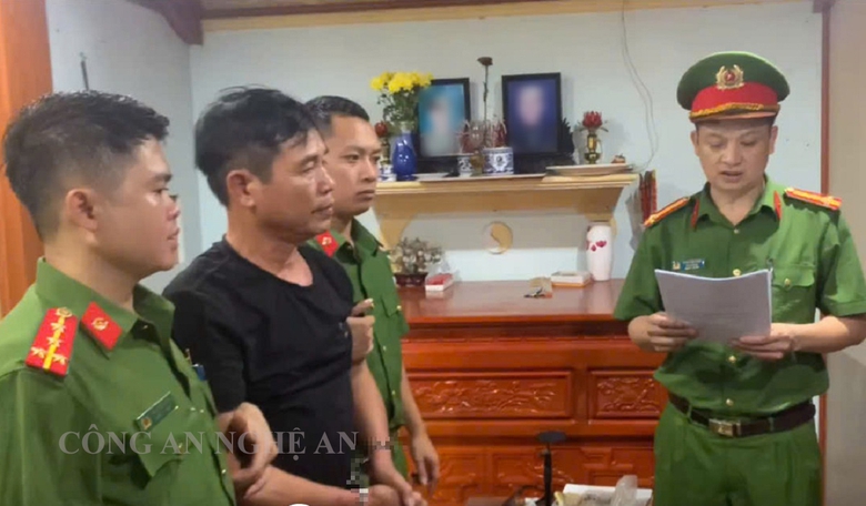 Nghệ An: Bắt đối tượng x&uacute;c phạm, b&ocirc;i nhọ danh dự tổ chức, c&aacute; nh&acirc;n tr&ecirc;n mạng x&atilde; hội- Ảnh 1.