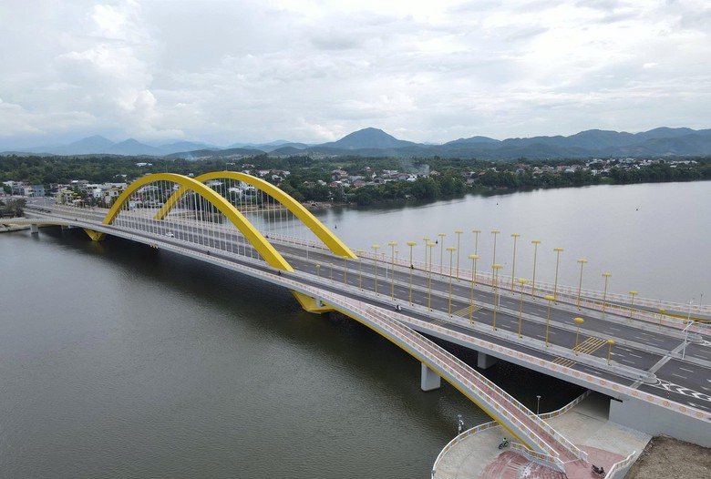 Huế chốt t&ecirc;n gọi cho cầu vượt s&ocirc;ng Hương- Ảnh 1.