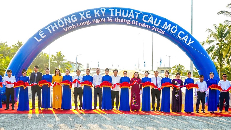 Th&ocirc;ng xe kỹ thuật cầu Mỏ C&agrave;y thuộc dự &aacute;n n&acirc;ng tĩnh kh&ocirc;ng c&aacute;c cầu ph&iacute;a Nam- Ảnh 1.