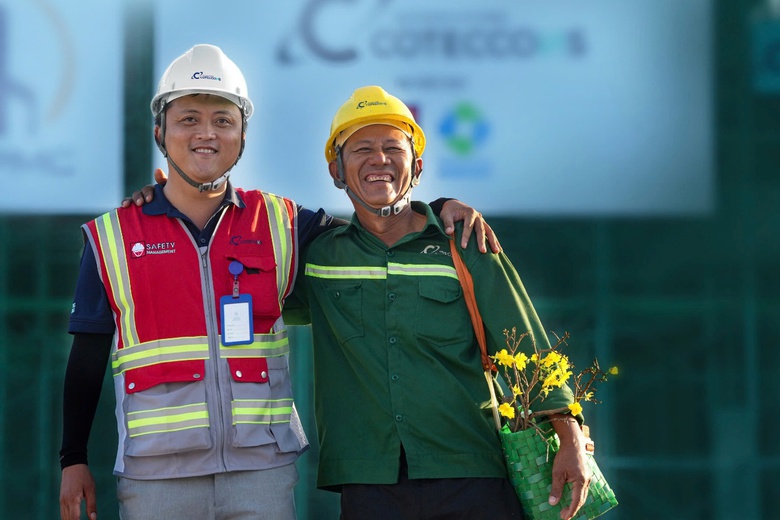 Người kh&oacute; t&iacute;nh nhất c&ocirc;ng trường Coteccons v&agrave; chuyện ph&iacute;a sau &ldquo;kh&ocirc;ng an to&agrave;n dừng thi c&ocirc;ng&rdquo;- Ảnh 1.