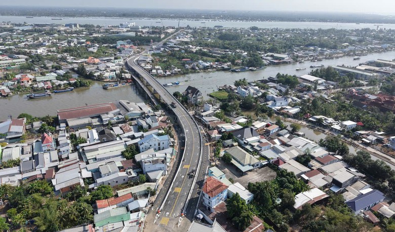 Cầu Sa Đ&eacute;c th&ocirc;ng xe, gỡ n&uacute;t thắt giao th&ocirc;ng thủy huyết mạch ở Đồng Th&aacute;p- Ảnh 2.