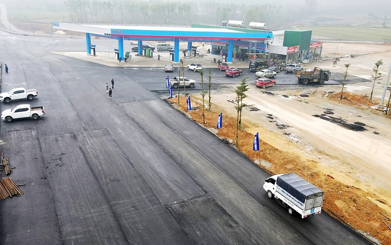 Tết n&agrave;y đi lại nhanh hơn nhờ cao tốc- Ảnh 2.