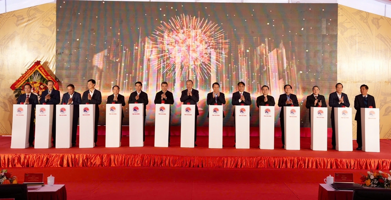 Tổng B&iacute; thư T&ocirc; L&acirc;m dự lễ khởi c&ocirc;ng x&acirc;y dựng trường phổ th&ocirc;ng nội tr&uacute; tại Cao Bằng- Ảnh 3.