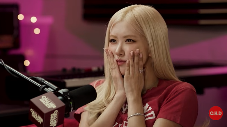 Ros&eacute; (Blackpink) kể chuyện giả l&agrave;m &ldquo;b&agrave; ngoại&rdquo; để hẹn h&ograve;, thừa nhận đang t&igrave;m kiếm t&igrave;nh y&ecirc;u- Ảnh 1.