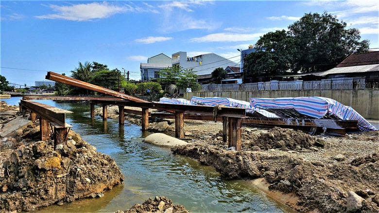 Cận cảnh dự &aacute;n cầu, đường 180 tỷ đồng ở Huế vướng mặt bằng, ngưng thi c&ocirc;ng- Ảnh 4.