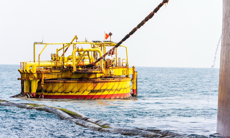 Cận cảnh nhập dầu th&ocirc; v&agrave;o Nh&agrave; m&aacute;y Lọc dầu Dung Quất- Ảnh 5.