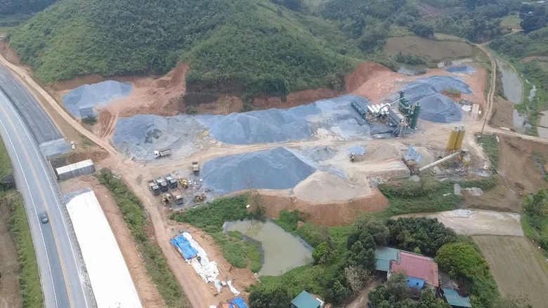 Siết chặt biện ph&aacute;p tổ chức giao th&ocirc;ng, tăng tốc thi c&ocirc;ng tuyến Nội B&agrave;i - L&agrave;o Cai- Ảnh 7.