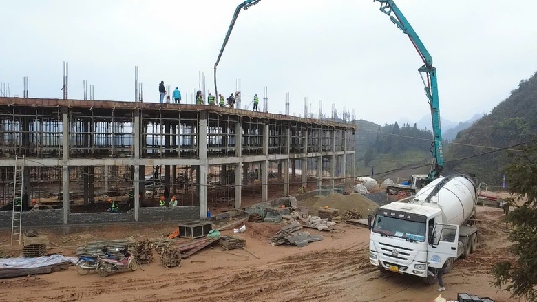 Gian nan ở c&ocirc;ng tr&igrave;nh x&acirc;y trường học v&ugrave;ng bi&ecirc;n giới L&agrave;o Cai- Ảnh 8.