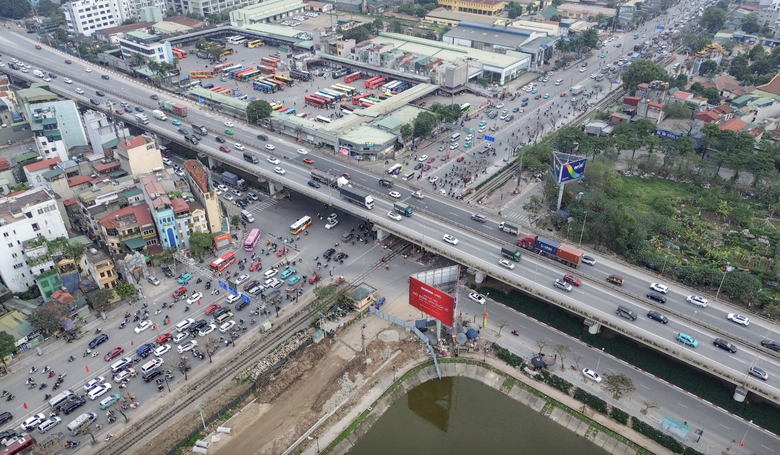 Bộ X&acirc;y dựng y&ecirc;u cầu siết quản l&yacute; gi&aacute; cước vận tải trước biến động gi&aacute; nhi&ecirc;n liệu- Ảnh 1.