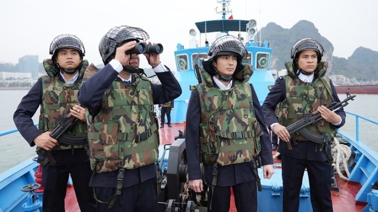 Xử l&yacute; nghi&ecirc;m c&aacute;c h&agrave;nh vi bu&ocirc;n lậu, vận chuyển tr&aacute;i ph&eacute;p xăng dầu qua bi&ecirc;n giới- Ảnh 1.